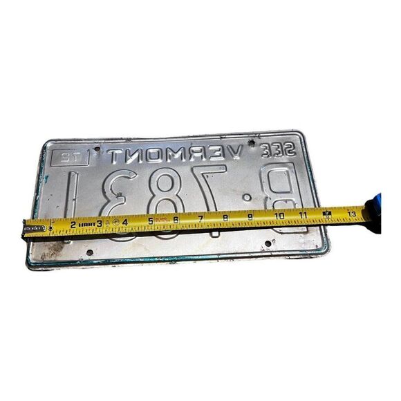 Vintage 1976 See Vermont Collectible License Original B 7831 Green Tag Man Cave - Picture 3 of 3